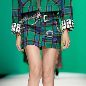 NWT Mukzin designer plaid green buckle detail skirt